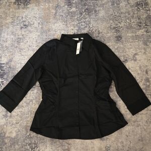 New York and Company 3/4 sleeve button down shirt
